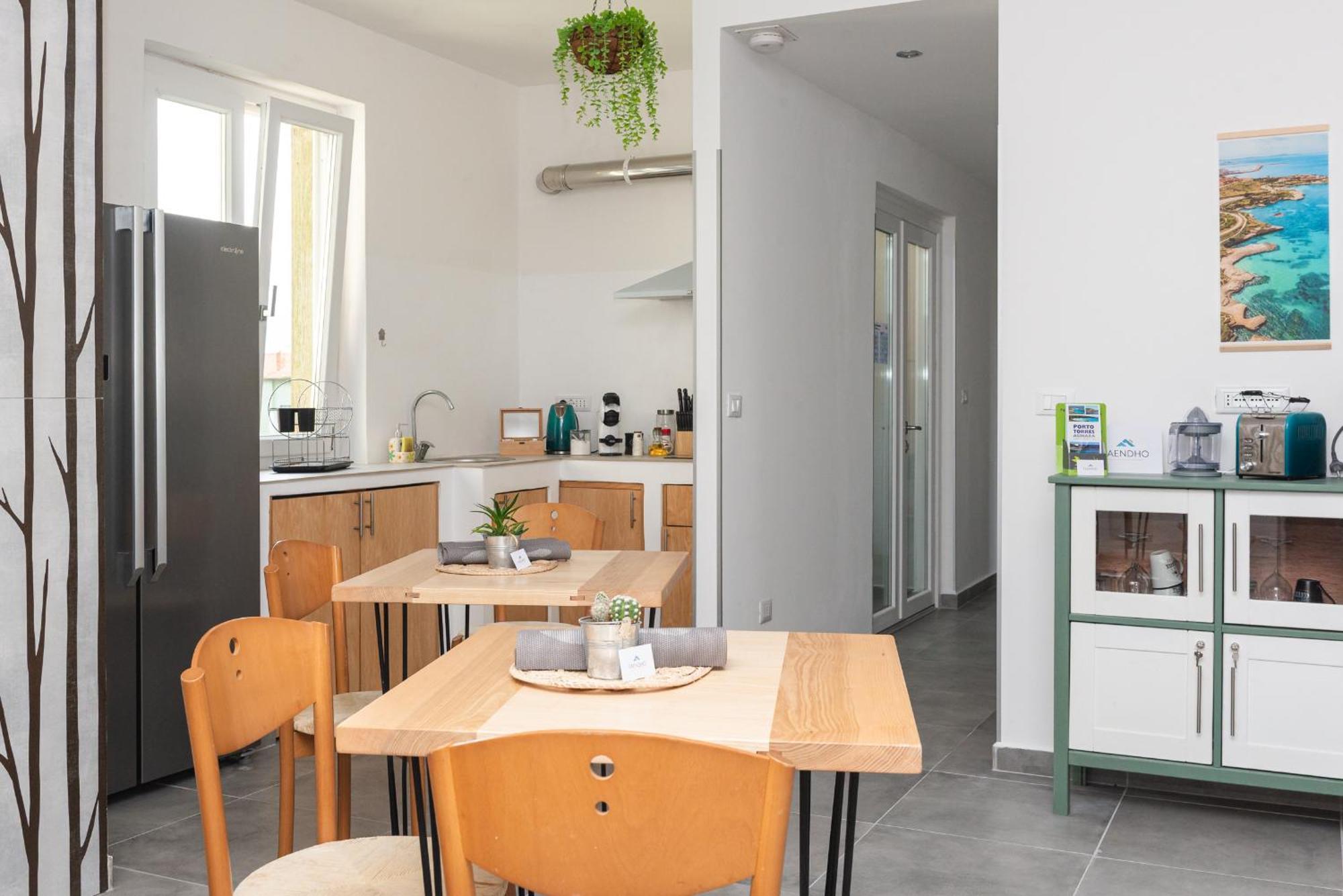 Guest House - Affittacamere Green Apartment - By Faendho Porto Torres Εξωτερικό φωτογραφία