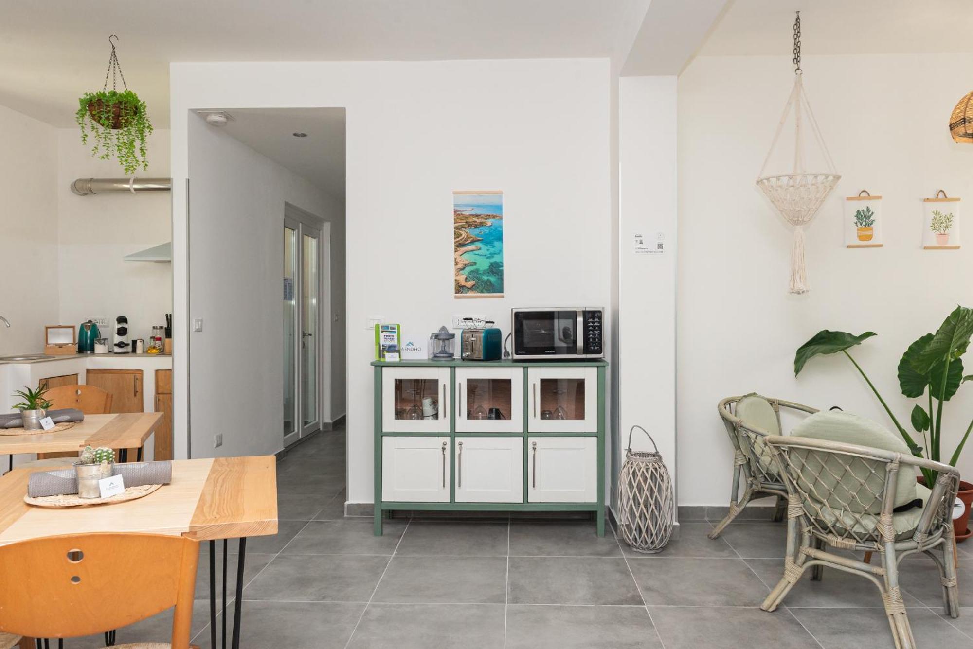 Guest House - Affittacamere Green Apartment - By Faendho Porto Torres Εξωτερικό φωτογραφία