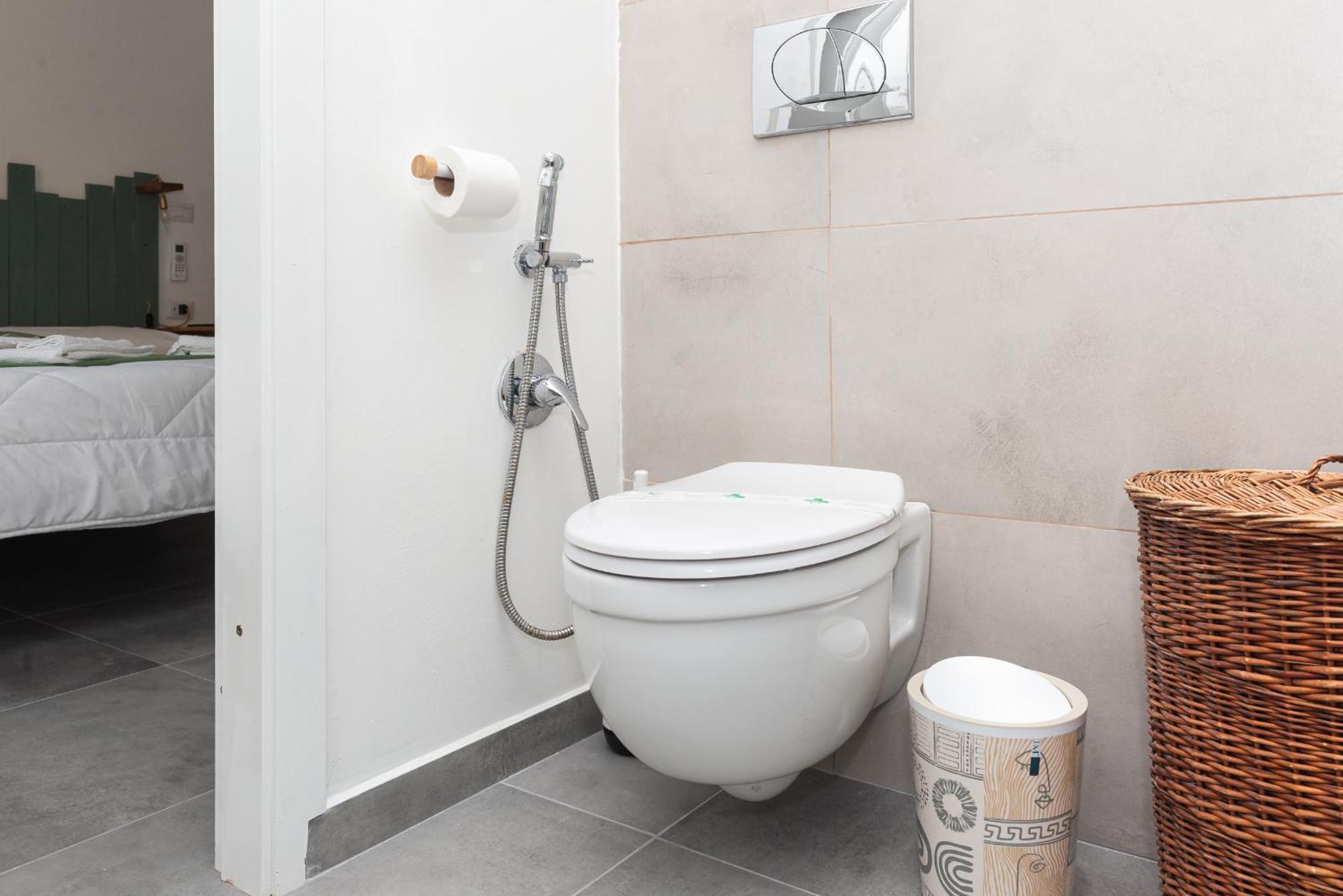 Guest House - Affittacamere Green Apartment - By Faendho Porto Torres Εξωτερικό φωτογραφία